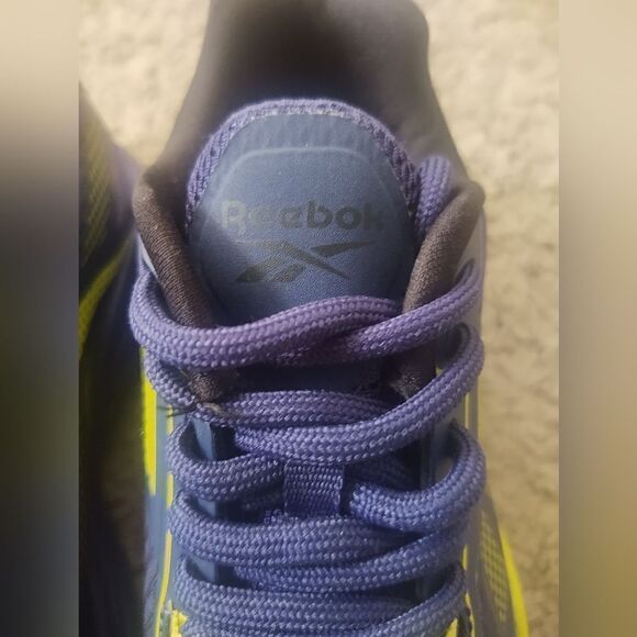 Reebok Boys Navy Blue Runners Boys/Toddlers Youth BRAND NEW WITHOUT BOX - Picture 5 of 10